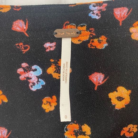 Free People L’Amour Printed Romper Black Long Sleeve Size 0 - Picture 3 of 9